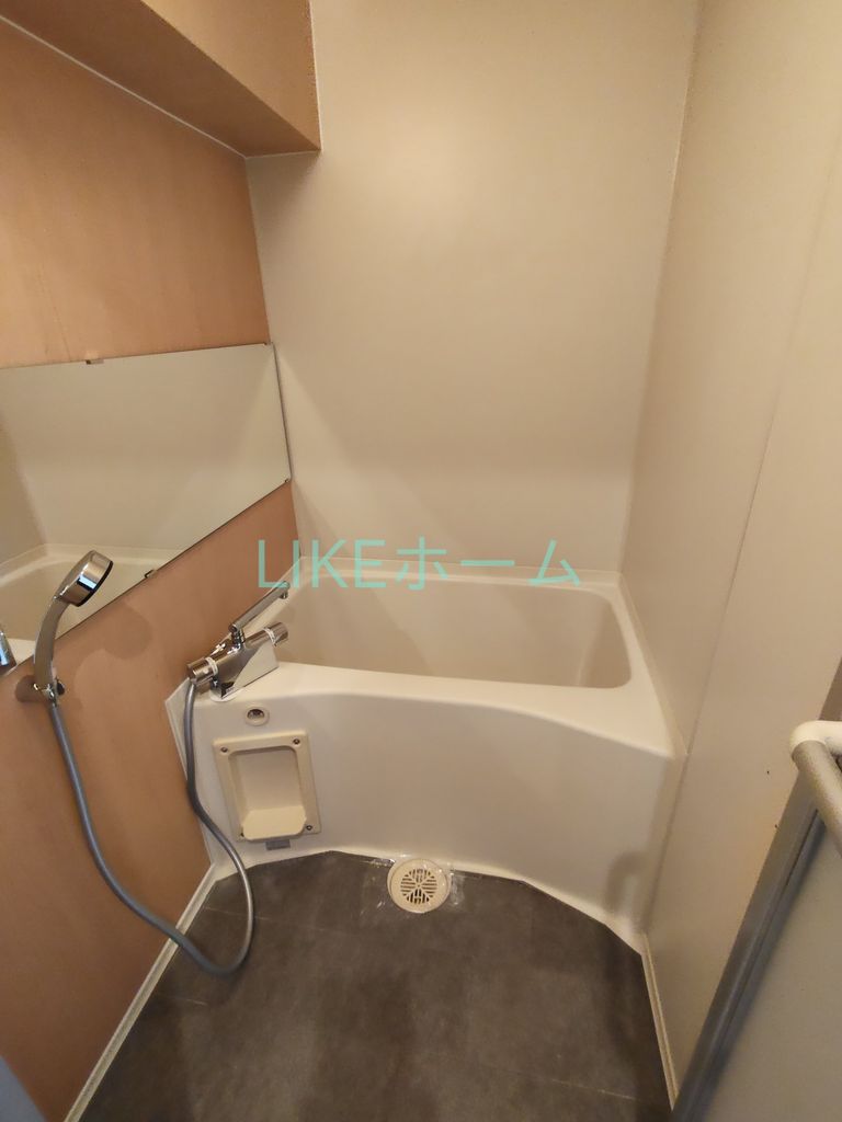 バス・シャワールーム　バス