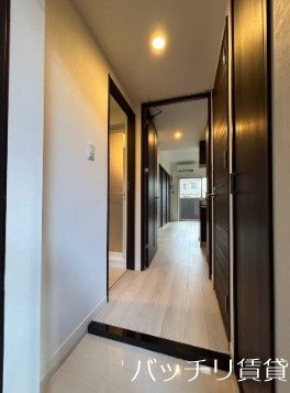 玄関　※同型タイプ写真の為、現状優先。初期費用分割可能