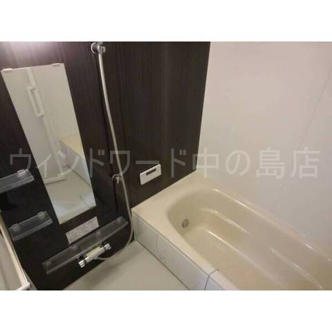 バス・シャワールーム　詳細は、ウィンドワード中の島店までご相談下さい。