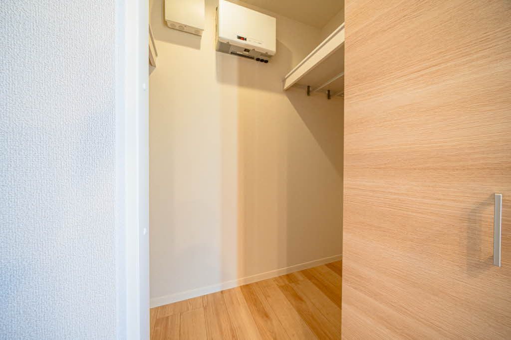 その他部屋・スペース　【北洋室】ウォークインクローゼットです。