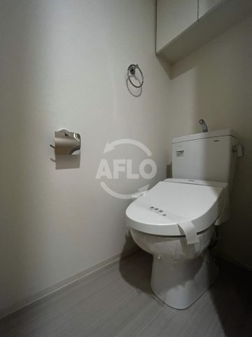 トイレ　SERENiTE福島scelto（セレニテ福島シェルト）トイ