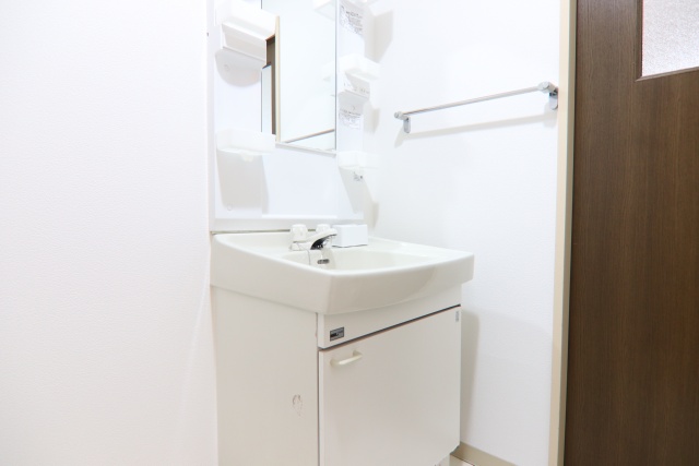 洗面設備　※別号室の参考写真です※
