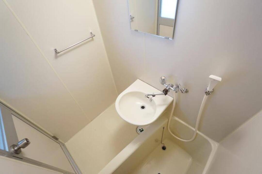 バス・シャワールーム　浴室