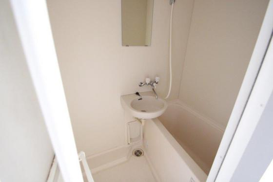 洗面設備　※別部屋の写真です