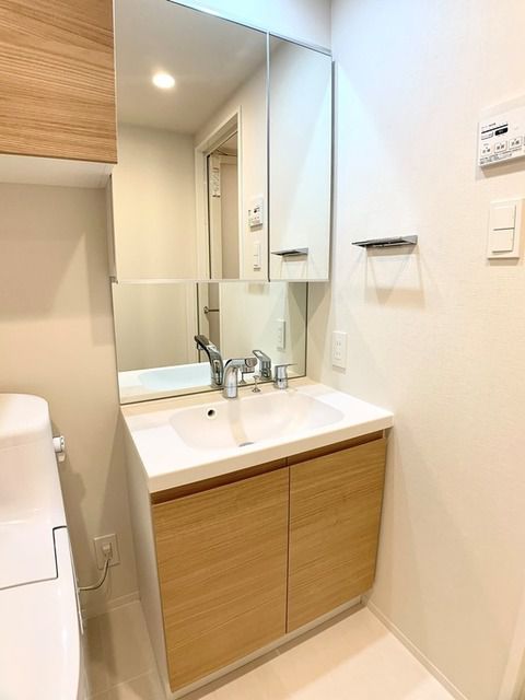 洗面設備　別部屋参考写真