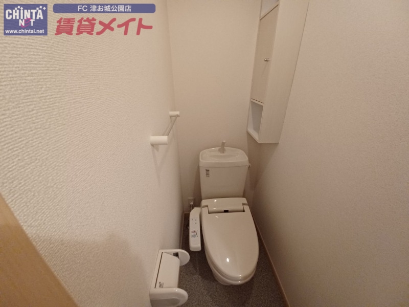 トイレ　別部屋参考写真です