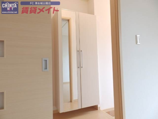 収納　別部屋参考写真です