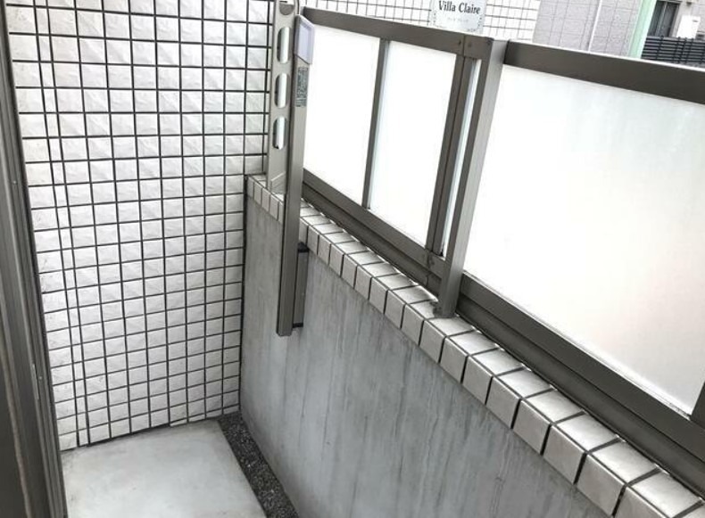 バルコニー　※同仕様写真