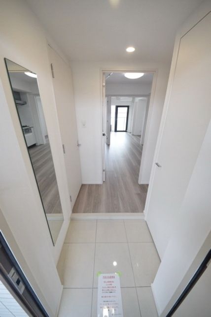 玄関　★広々とした玄関です★