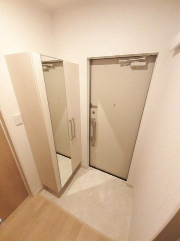 玄関　シンプルで使いやすい玄関です