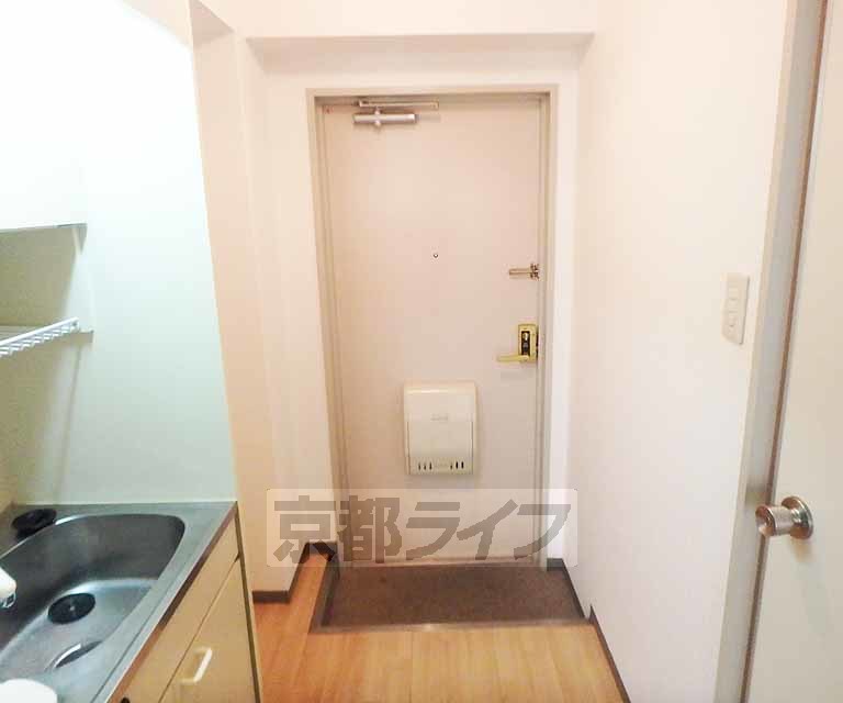 玄関　玄関ホールです