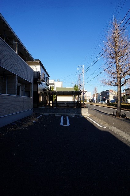 駐車場　駐車場
