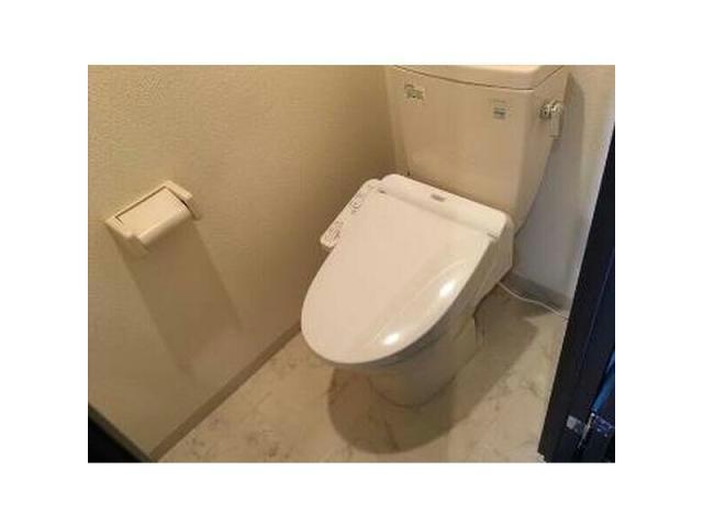 TQレジデンス名古屋錦のトイレ写真