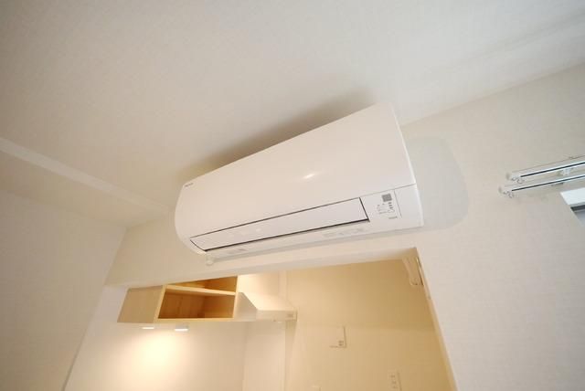 その他設備　夏冬快適なエアコン完備
