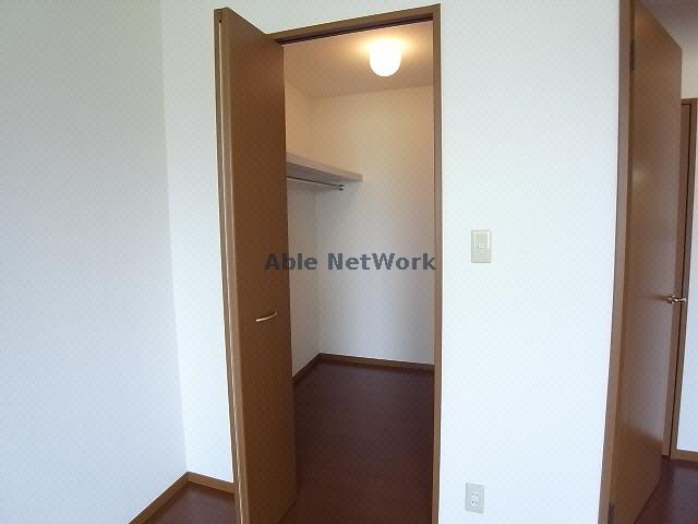 収納　別部屋参照