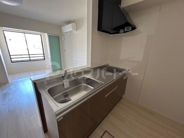 キッチン　※同施工参考写真※