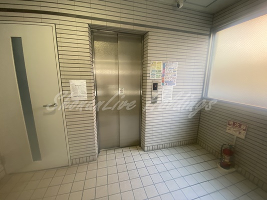 その他共有部分　エレベーター完備♪