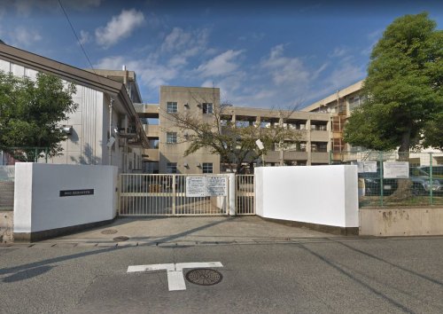 中学校　尼崎市立 南武庫之荘中学校（中学校）まで872m