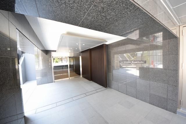 エントランス　部屋探しは株式会社　タウンハウジング　までお気軽にお問合せ…
