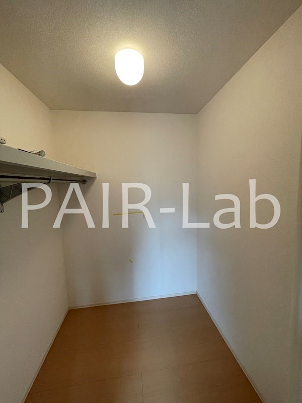 収納　同物件別部屋の参考写真です。(現況優先)