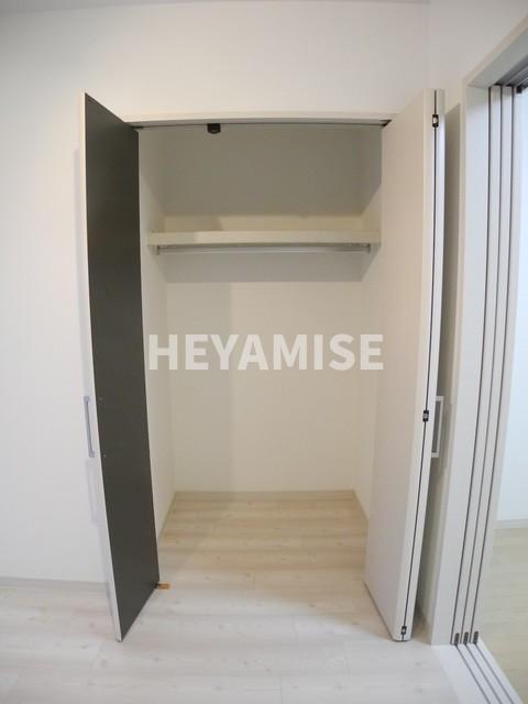 収納　同物件の反転タイプ写真です。