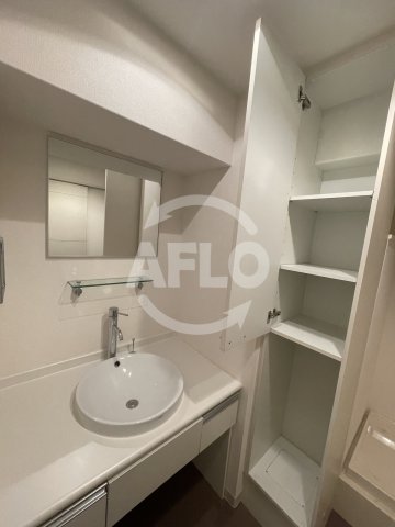 洗面設備　グレンパーク梅田北　脱衣洗面所