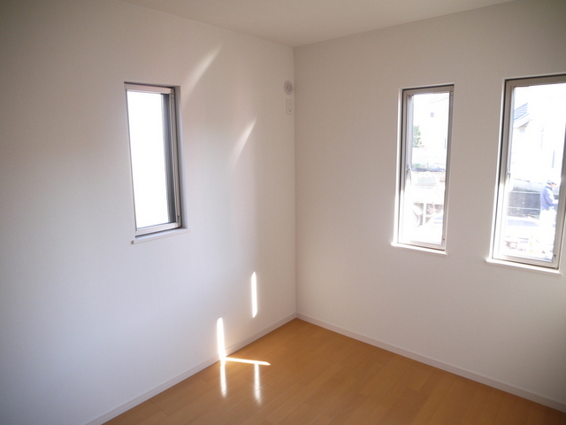 その他部屋・スペース　☆洋室４．６帖の２面採光のお部屋☆