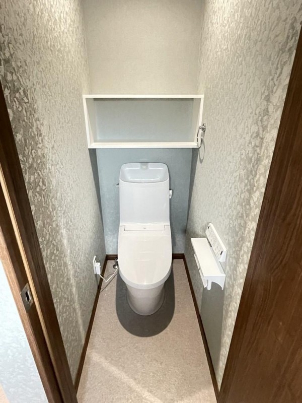 トイレ　トイレ