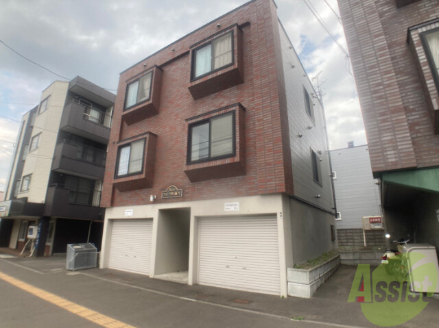 建物外観　札幌市北区麻生町「フローラル麻生」
