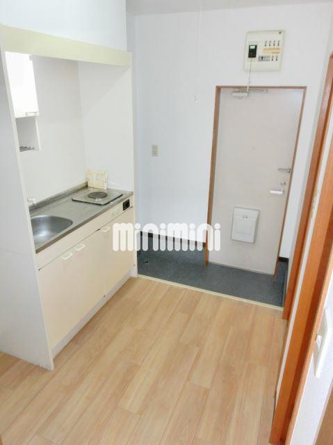 玄関　同型のお部屋です。