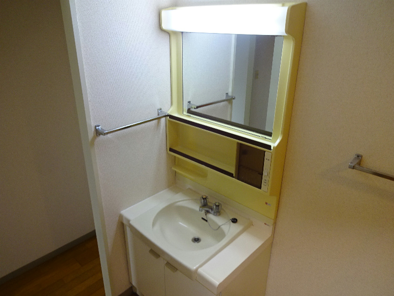 洗面設備　洗面台※他号室の参考写真となります。