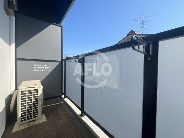 バルコニー　グランドロアール上新庄　バルコニー