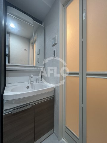 洗面設備　グランドロアール上新庄　洗面台