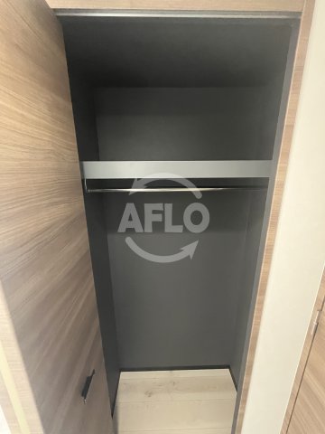 収納　グランドロアール上新庄　クローゼット