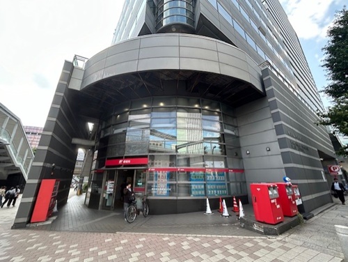 郵便局　横浜桜木郵便局（郵便局）まで653m