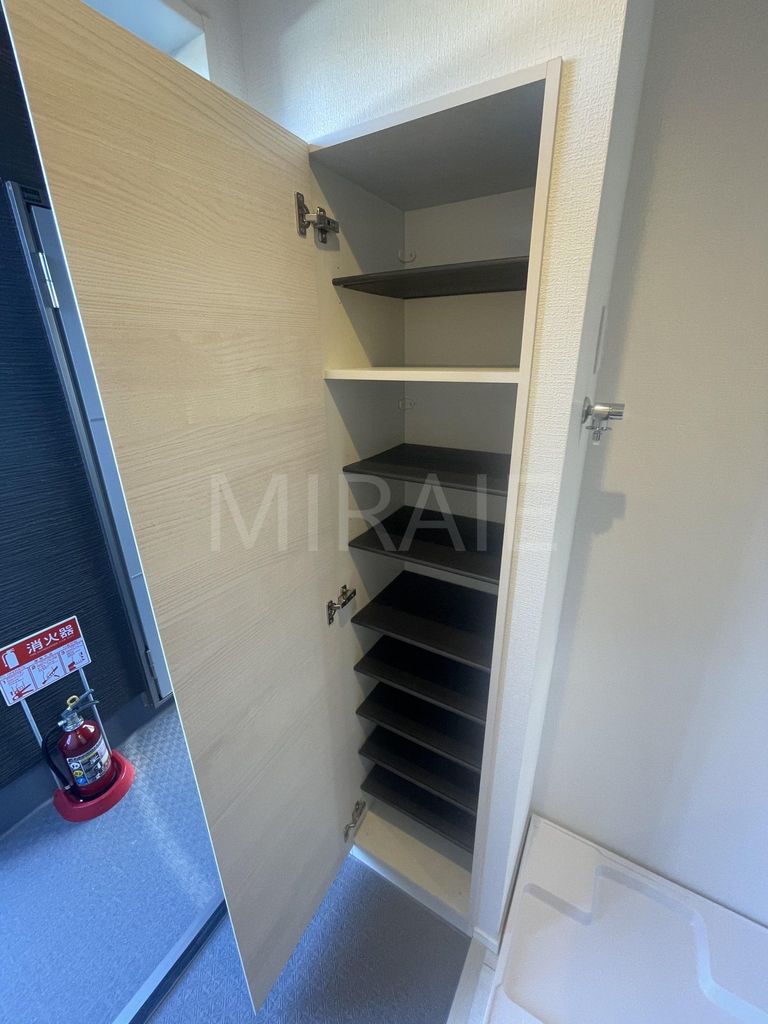 収納　同シリーズ施工画像