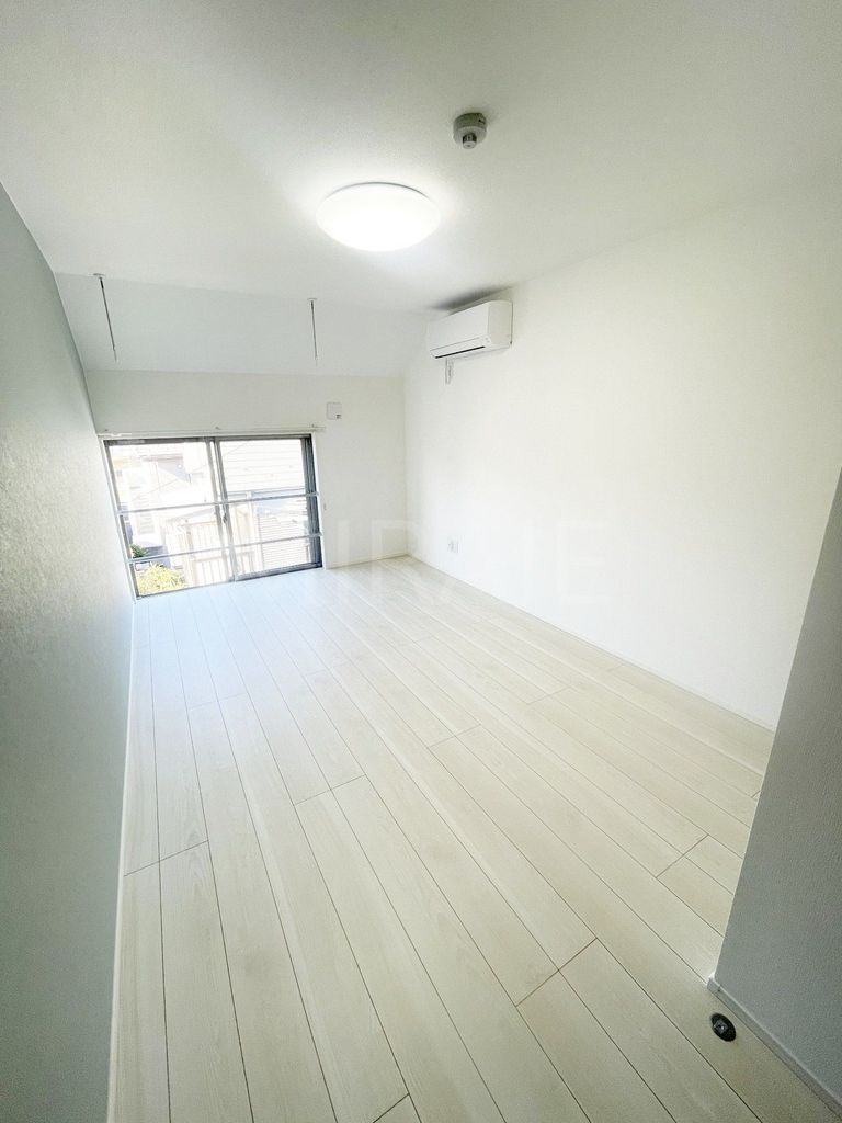 居室・リビング　同シリーズ施工画像