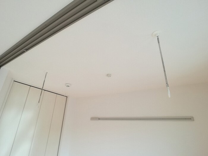 その他設備　室内物干し