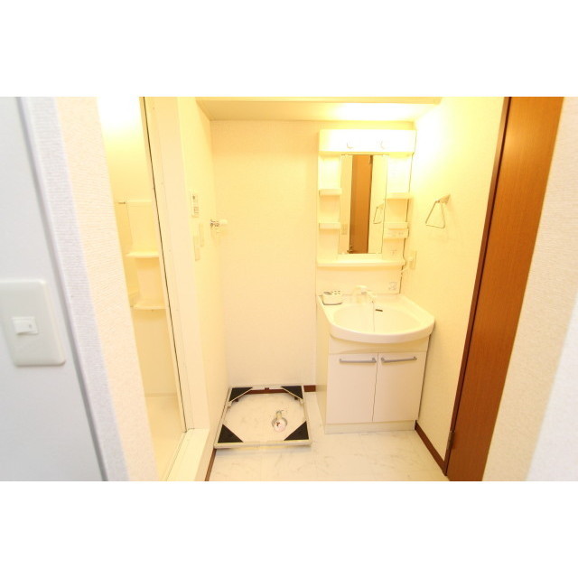 洗面設備　嬉しいシャンプードレッサー♪