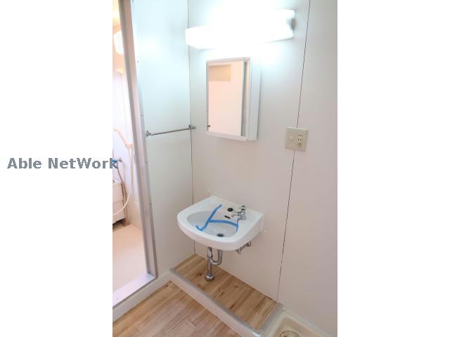 洗面設備　別部屋イメージ画像