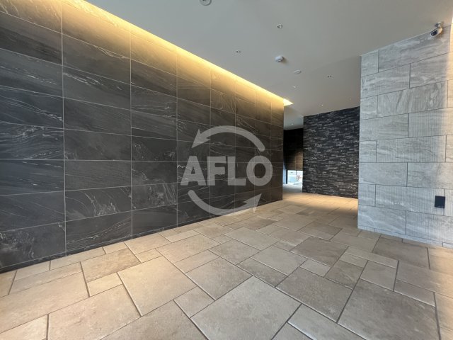 ロビー　グランドファースト大阪福島　ロビー