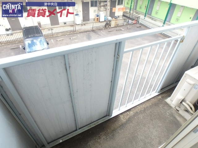 バルコニー　同型参考写真