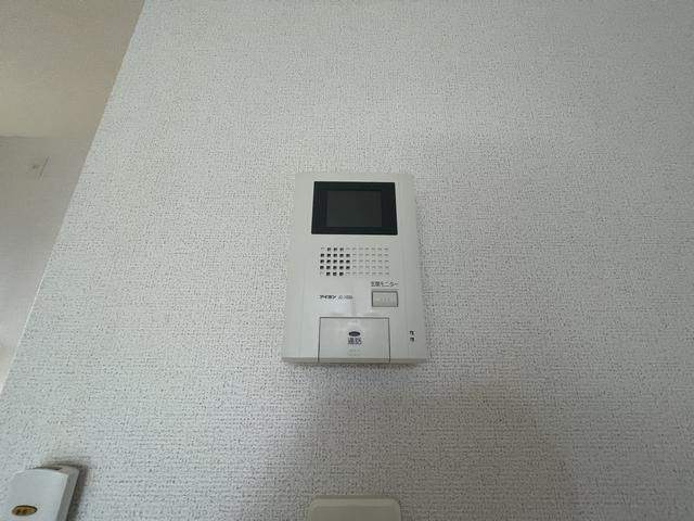 セキュリティ　モニター付きインターホンです。