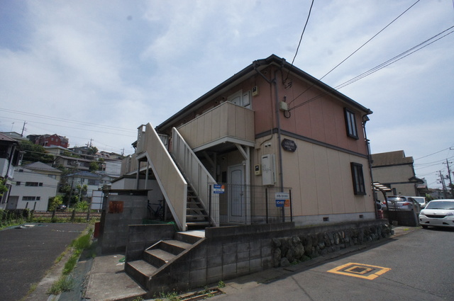 建物外観　２４時間管理だから入居中のトラブルも安心ですね。