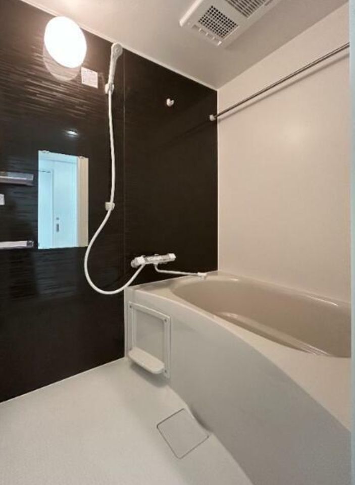 バス・シャワールーム　(同一仕様写真)