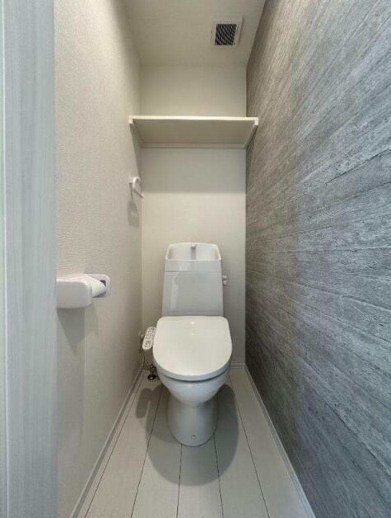 トイレ　(同一仕様写真)