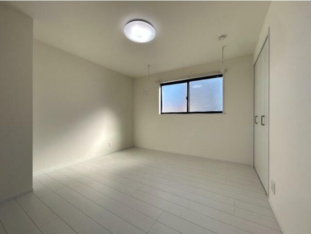 収納　(同一仕様写真)