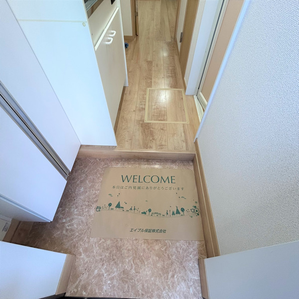 玄関　広々とした玄関♪