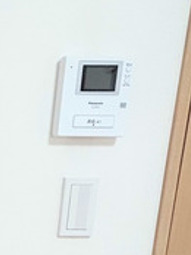 セキュリティ　モニタ付きインターホンで安心♪