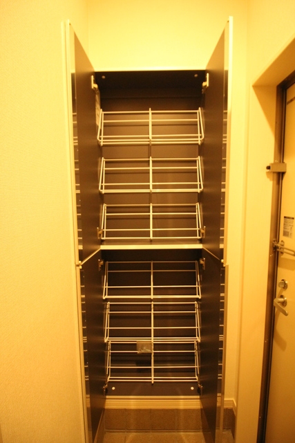 玄関　シューズボックス